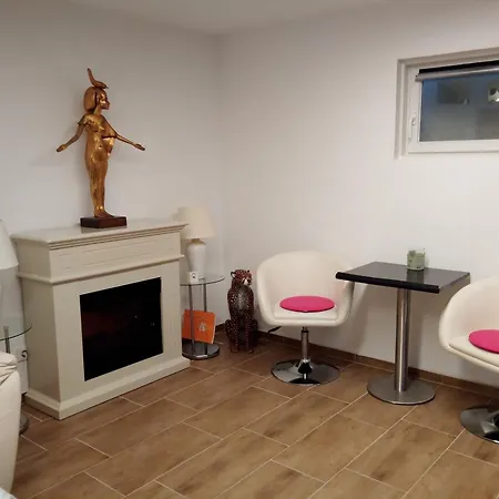 Feeapp Parken & Pennen Apartment *